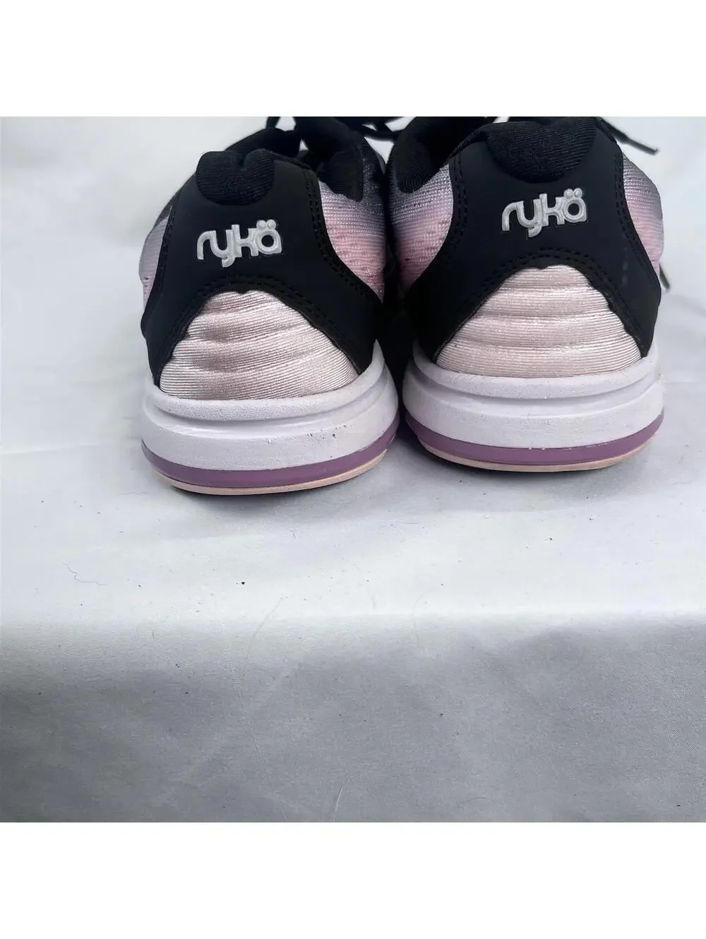 Ryka Devotion Plus 2 Women’s Black Walking/Running Athletic Sneakers. Sz 8 W EUC